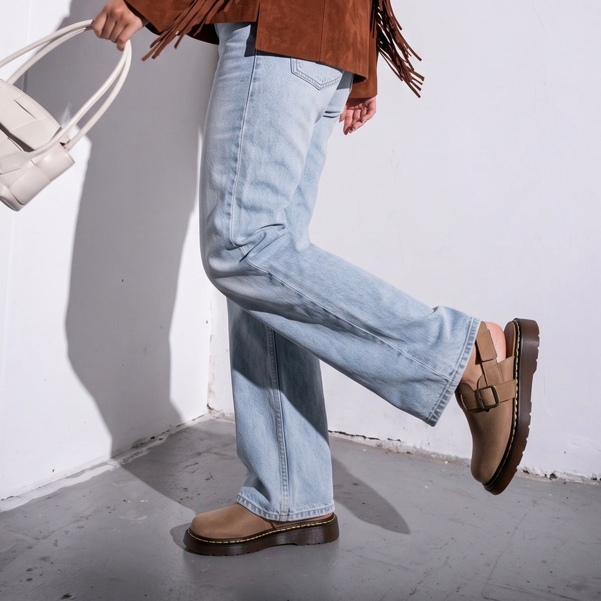 Zuecos plataforma - Martino Belt Caqui